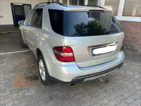 Gebraucht Mercedes ML320 224 PS (164 kW) 2005 Silber SUV