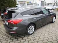 gebraucht Ford Focus Turnier 15 Ecoboost Titanium Automatik