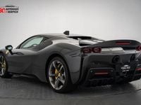 Gebraucht Ferrari SF90 1001 PS (736 kW) 2021 Grau Coupé