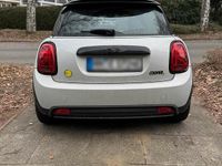 Gebraucht Mini Cooper SE Classic 135 kW (184 PS) 2021 Silber Kleinwagen