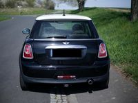 Second-hand Mini Cooper 122 CP (89 kW) 2011 Negru Hatchback