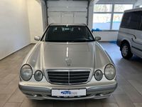 gebraucht Mercedes E220 CDI CLASSIC *Tempomat*Automatik*Tüv neu