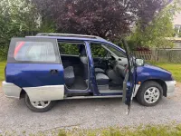 Gebraucht Mitsubishi Space Runner 136 PS (100 kW) 2000 Blau Van / Kleinbus