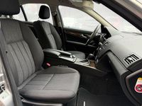 Gebraucht Mercedes C180 156 PS (114 kW) 2011 Silber Limousine