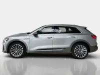 Gebraucht Audi e-tron S-Line 230 kW (313 PS) 2021 Florettsilber SUV