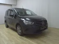 Gebraucht Mercedes T180 Style 116 PS (85 kW) 2023 Schwarz Van / Kleinbus