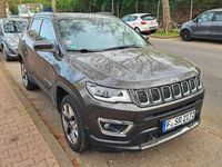 Gebraucht Jeep Compass Limited 170 PS (125 kW) 2020 Granite crystal met clear coat SUV