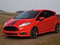 Gebraucht Ford Fiesta ST 182 PS (133 kW) 2015 Rot Kleinwagen