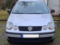 Gebraucht VW Polo 64 PS (47 kW) 2002 Silber Kleinwagen