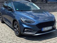 Gebraucht Ford Focus Active 150 PS (110 kW) 2019 Blau Limousine