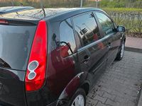 Gebraucht Ford Fiesta 80 PS (58 kW) 2008 Schwarz Kleinwagen