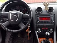 Gebraucht Audi A3 Sportback Ambiente 190 PS (139 kW) 2010 Rot metallic Kleinwagen