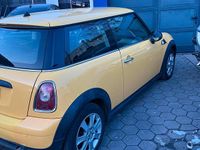 Second-hand Mini Cooper 2007 Galben Hatchback