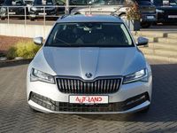 Gebraucht Skoda Superb 150 PS (110 kW) 2022 Silber Kombi