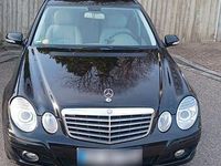 Gebraucht Mercedes E220 Classic 170 PS (125 kW) 2007 Schwarz Kombi