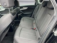 Gebraucht Audi A4 Basis 190 PS (139 kW) 2018 Schwarz Kombi