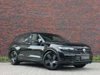 Gebraucht VW Touareg R 462 PS (339 kW) 2025 Schwarz SUV