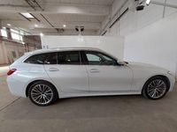 Gebraucht BMW 320 Shadowline 190 PS (139 kW) 2023 Weißkeine angabe Kombi