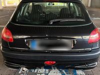 Gebraucht Peugeot 206 68 PS (50 kW) 2004 Schwarz Kleinwagen