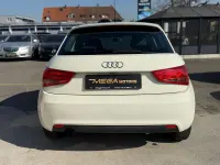 Gebraucht Audi A1 Sportback Attraction 86 PS (63 kW) 2013 Weiß Kleinwagen