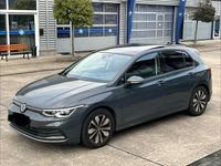 Gebraucht VW Golf VIII Move 150 PS (110 kW) 2024 Grau Limousine