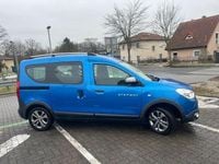 Gebraucht Dacia Dokker Stepway 116 PS (85 kW) 2015 Blau Van / Kleinbus