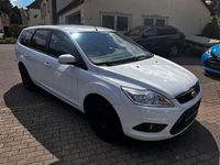 Gebraucht Ford Focus Style 101 PS (74 kW) 2009 Weiß Limousine