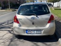 Gebraucht Toyota Yaris Sol 101 PS (74 kW) 2009 Gold Kleinwagen