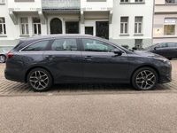 Gebraucht Kia Ceed 136 PS (100 kW) 2023 Grau Kleinwagen