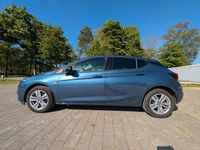 Usata Opel Astra Active 125 CV (91 kW) 2017 Blu Berlina
