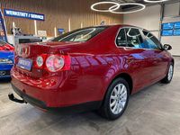 Gebraucht VW Jetta Comfortline 116 PS (85 kW) 2007 Rot Limousine