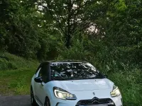 Gebraucht Citroën DS3 120 PS (88 kW) 2011 Weiß Kleinwagen