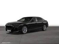 Gebraucht BMW M760e 571 PS (419 kW) 2025 Schwarz Limousine
