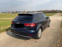 Gebraucht Audi A3 Sport 116 PS (85 kW) 2019 Blau Limousine