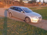 Gebraucht Ford Mondeo 140 PS (102 kW) 2011 Silber Kombi