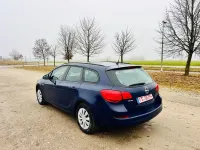 Gebraucht Opel Astra 116 PS (85 kW) 2010 Blau Limousine