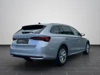 Gebraucht Skoda Octavia Selection 150 PS (110 kW) 2025 Brillantsilber metallic Kombi