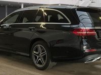 Second-hand Mercedes E300 AMG line 320 CP (235 kW) 2020 Negru Break