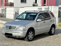 Gebraucht Mercedes ML270 163 PS (119 kW) 2004 Silber SUV