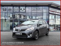 Gebraucht Toyota Verso Executive 147 PS (108 kW) 2015 Grau Van / Kleinbus