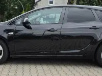Gebraucht Opel Astra Cosmo 110 PS (80 kW) 2010 Schwarz Limousine