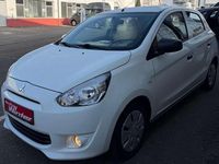 Gebraucht Mitsubishi Space Star 71 PS (52 kW) 2014 Islandweiß Limousine