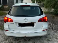 Gebraucht Opel Astra 116 PS (85 kW) 2015 Weiß Kombi