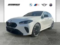 Gebraucht BMW M135 Performance 300 PS (220 kW) 2025 Alpinweiß uni Kleinwagen