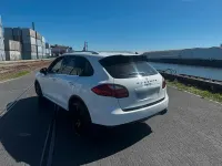 Second-hand Porsche Cayenne 245 CP (180 kW) 2013 Alb SUV