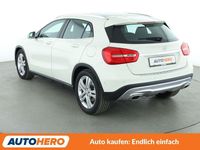 Gebraucht Mercedes GLA220 Urban 170 PS (125 kW) 2014 Weiß SUV