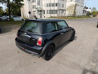 Second-hand Mini Cooper 90 CP (66 kW) 2007 Negru Hatchback