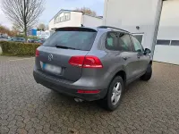 Gebraucht VW Touareg 204 PS (150 kW) 2012 Grau SUV