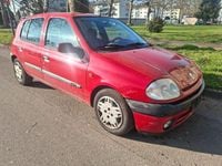 Gebraucht Renault Clio II 98 PS (72 kW) 2000 Rot Limousine
