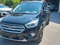 Gebraucht Ford Kuga Titanium 150 PS (110 kW) 2019 Schwarz SUV